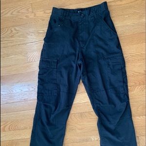 Brandy Melville John Galt black cargo pant